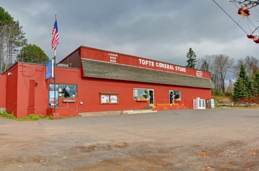 7125 MN-61, Tofte, MN for sale - Primary Photo - Image 1 of 21