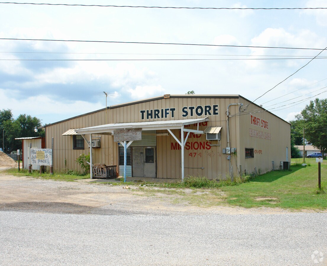 9318 N Davis Hwy, Pensacola, FL 32514