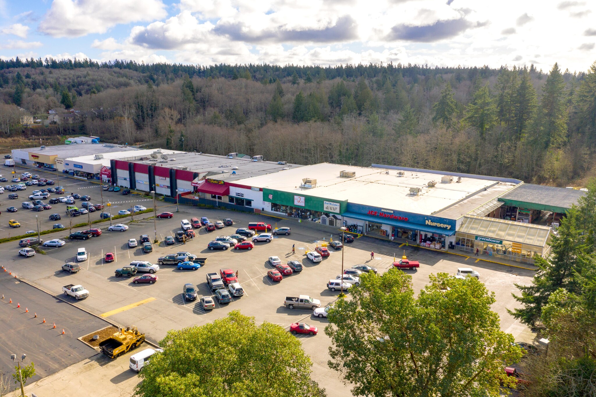 1786 SE Mile Hill Dr, Port Orchard, WA for sale Primary Photo- Image 1 of 1