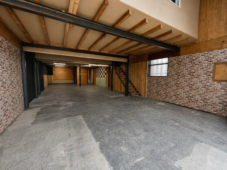 Flex in Capbreton for sale - Interior Photo - Image 2 of 5
