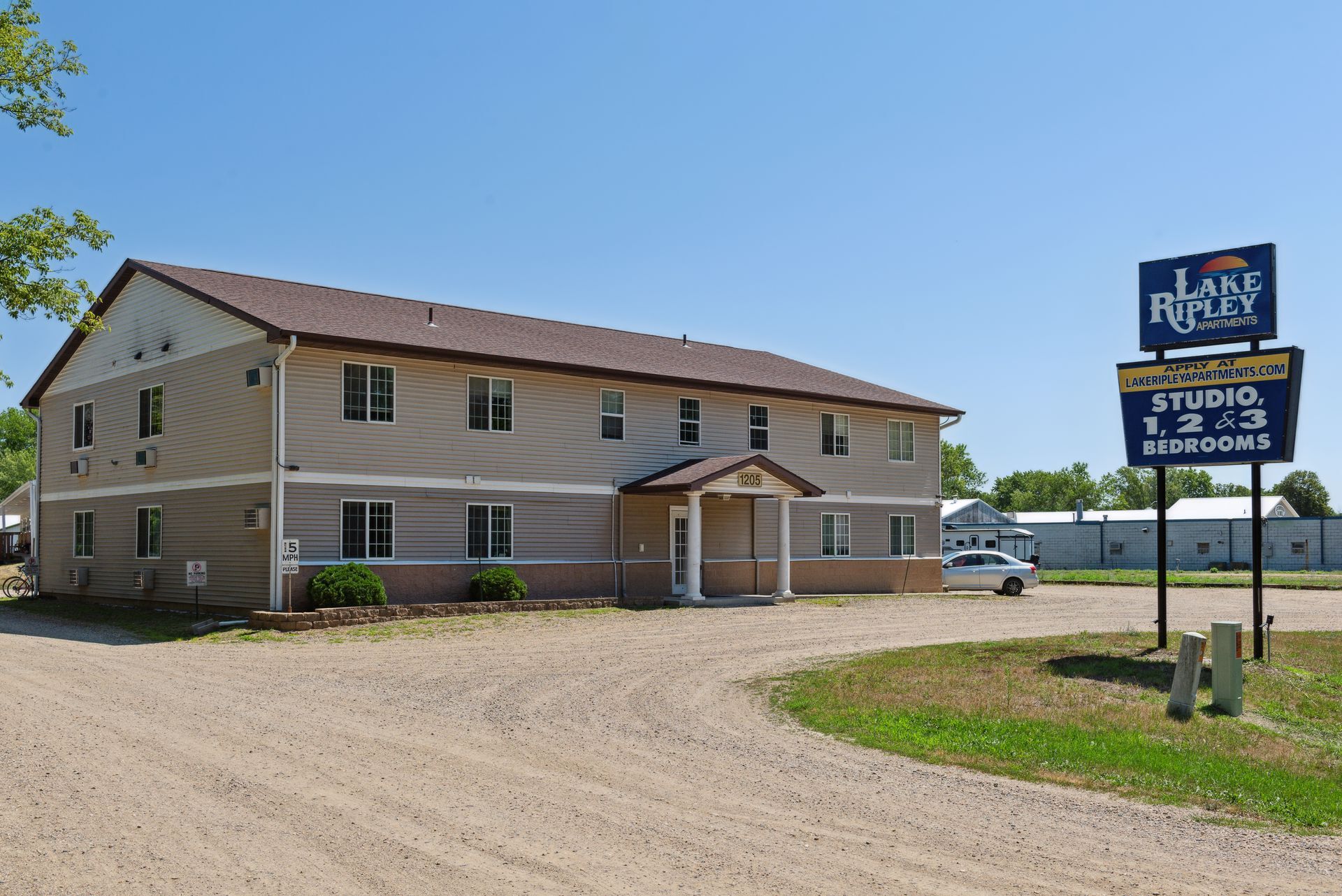 1205 S Sibley Ave, Litchfield, MN for sale Building Photo- Image 1 of 1