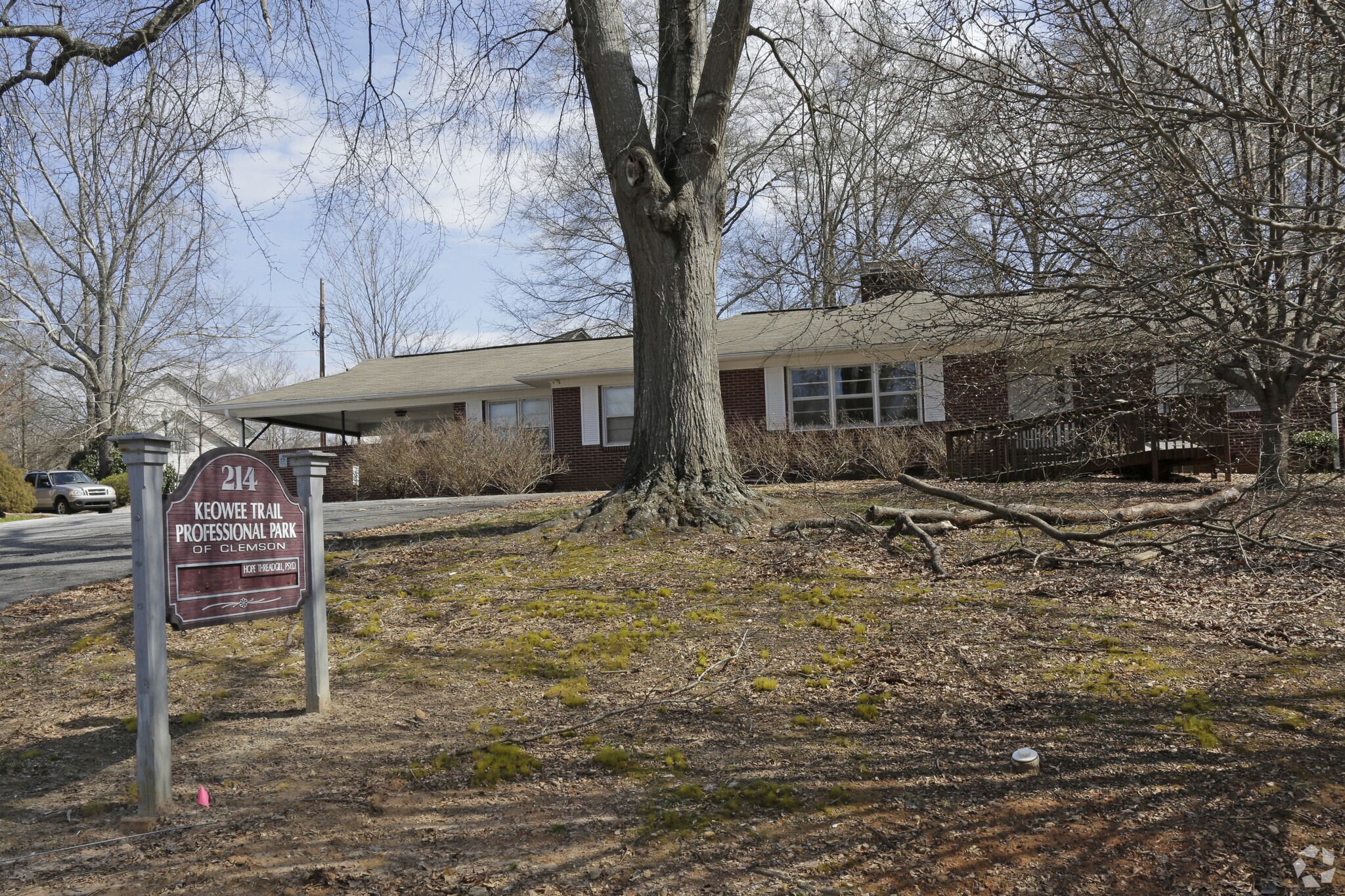 214 Keowee Trl, Clemson, SC for sale Primary Photo- Image 1 of 1