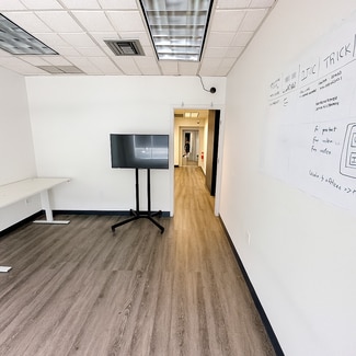 More details for 1825 126th St, College Point, NY - Flex for Lease