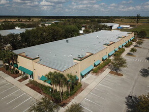 2050 Commerce Ave, Immokalee, FL for lease Building Photo- Image 2 of 3