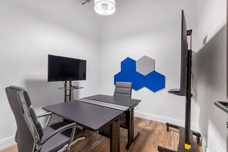 701-705 N Andrews Ave, Fort Lauderdale, FL for lease Interior Photo- Image 2 of 2