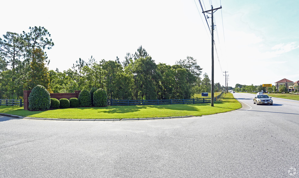 551 Spears Creek Church Rd, Elgin, SC for sale - Primary Photo - Image 1 of 1