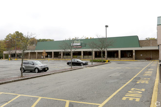 175 Lakeside Blvd, Landing, NJ for lease Building Photo- Image 1 of 3