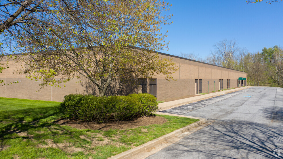 10709 Gilroy Rd, Hunt Valley, MD for lease - Building Photo - Image 3 of 4