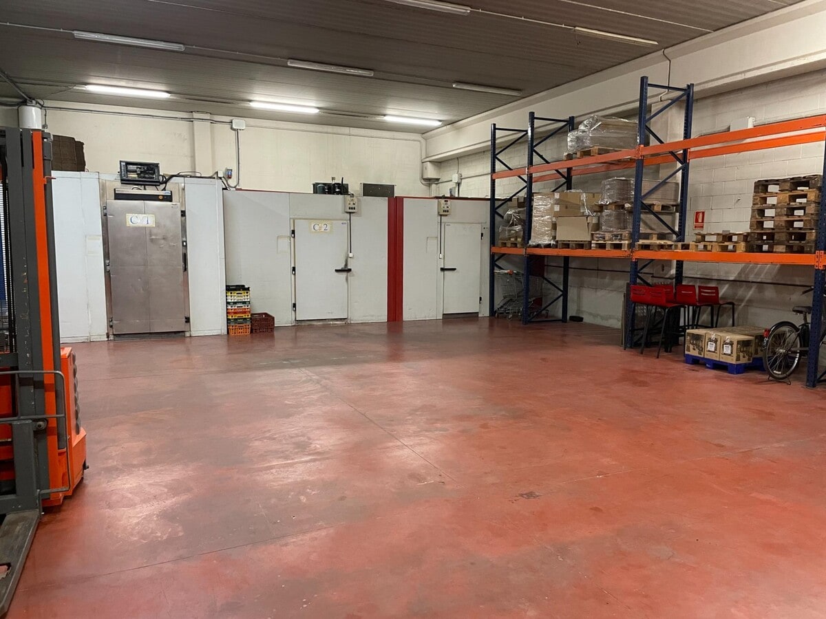 Sant Esteve Sesrovires, BAR 08635 - Unit 24 -  - Interior Photo - Image 1 of 14