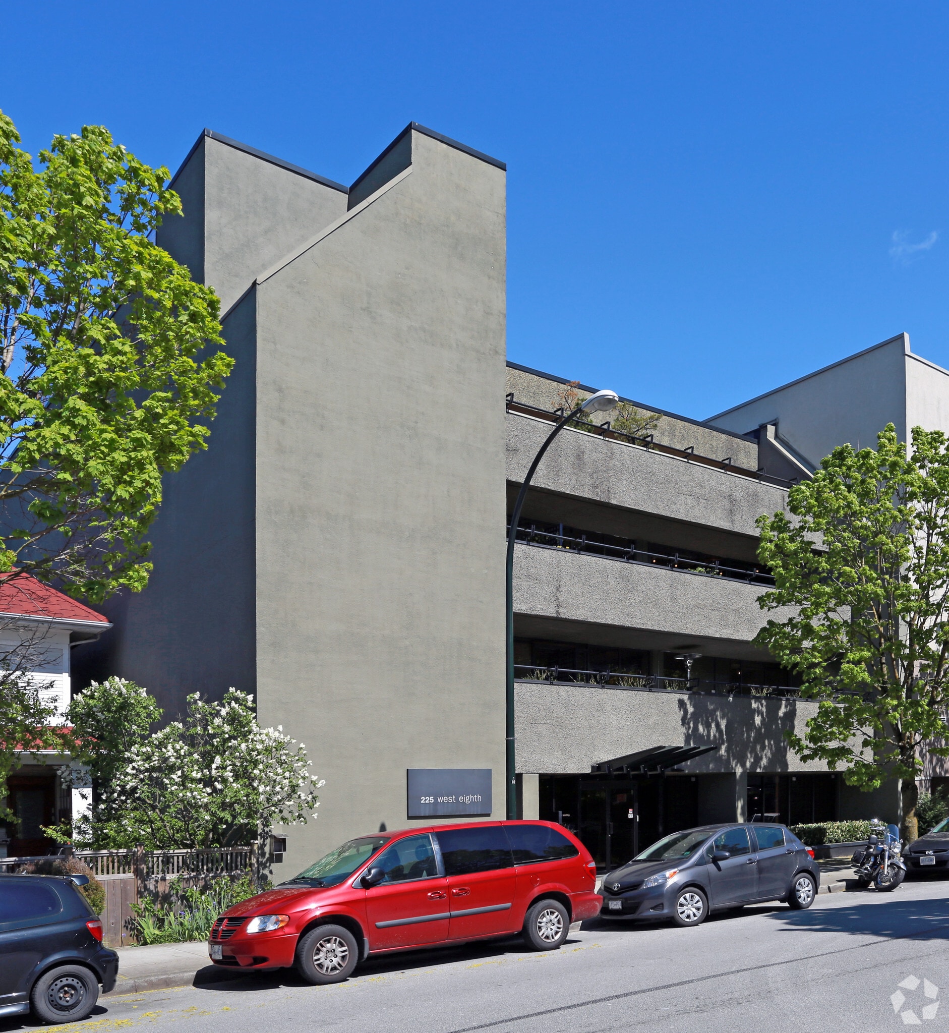 225 W 8th Ave, Vancouver, BC for lease Primary Photo- Image 1 of 7