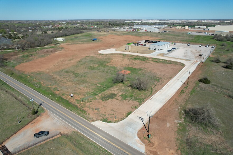 SW 74th & S Rockwell, Oklahoma City, OK for sale - Building Photo - Image 2 of 4