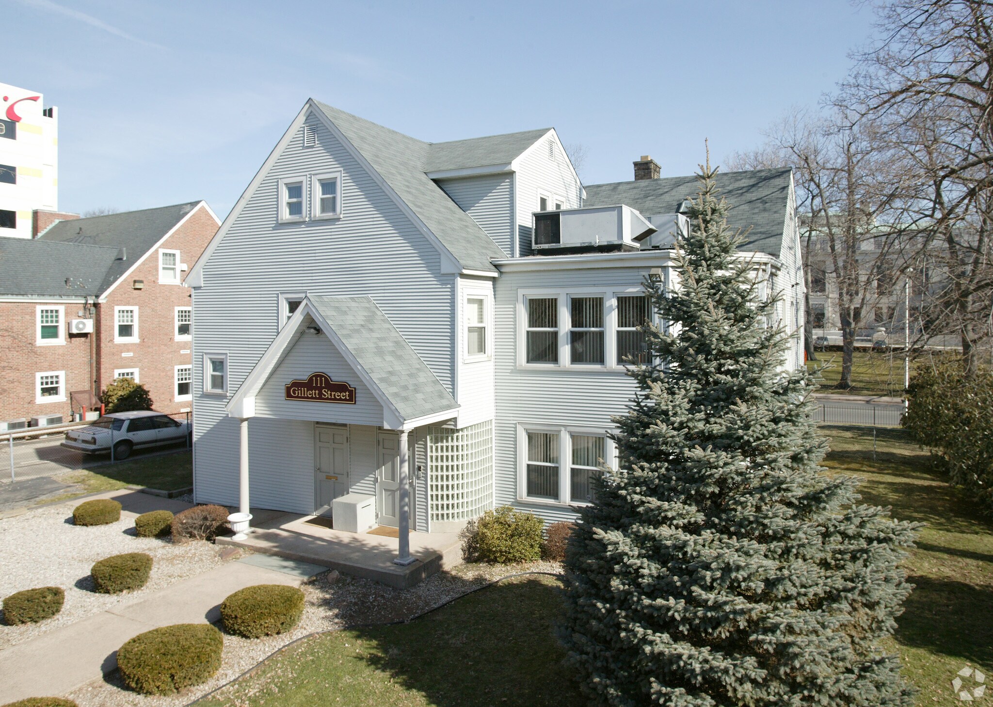 111 Gillett St, Hartford, CT for sale Primary Photo- Image 1 of 5