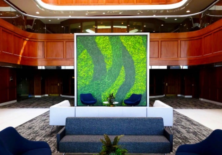 5435 Corporate Dr, Troy, MI for sale - Lobby - Image 2 of 8