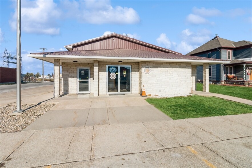 301 Washington St, Story City, IA for sale - Building Photo - Image 3 of 26