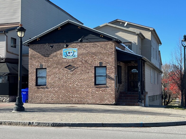 4705 Lake Ave, Rochester, NY for lease - Building Photo - Image 1 of 7