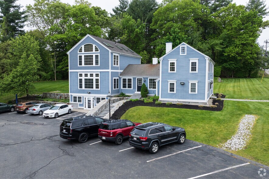 929 Boston Post Rd, Marlborough, MA for sale - Building Photo - Image 3 of 12