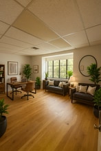 784 US Highway 1, North Palm Beach, FL for lease Interior Photo- Image 2 of 12