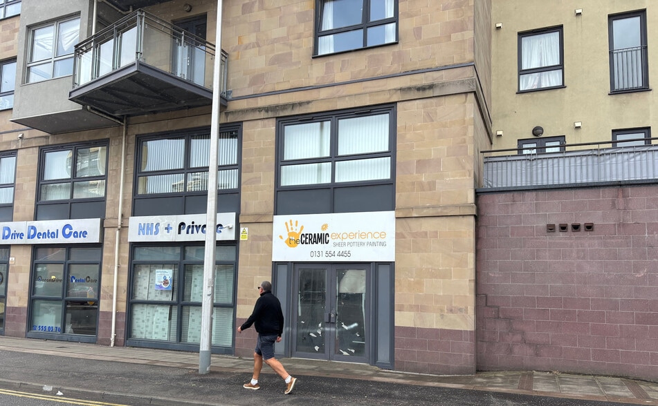 110-120 Ocean Dr, Edinburgh for lease - Building Photo - Image 1 of 2