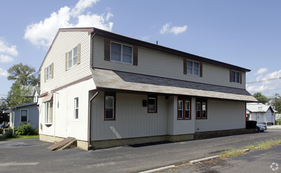 220 S White Horse Pike, Audubon, NJ for sale - Primary Photo - Image 1 of 1