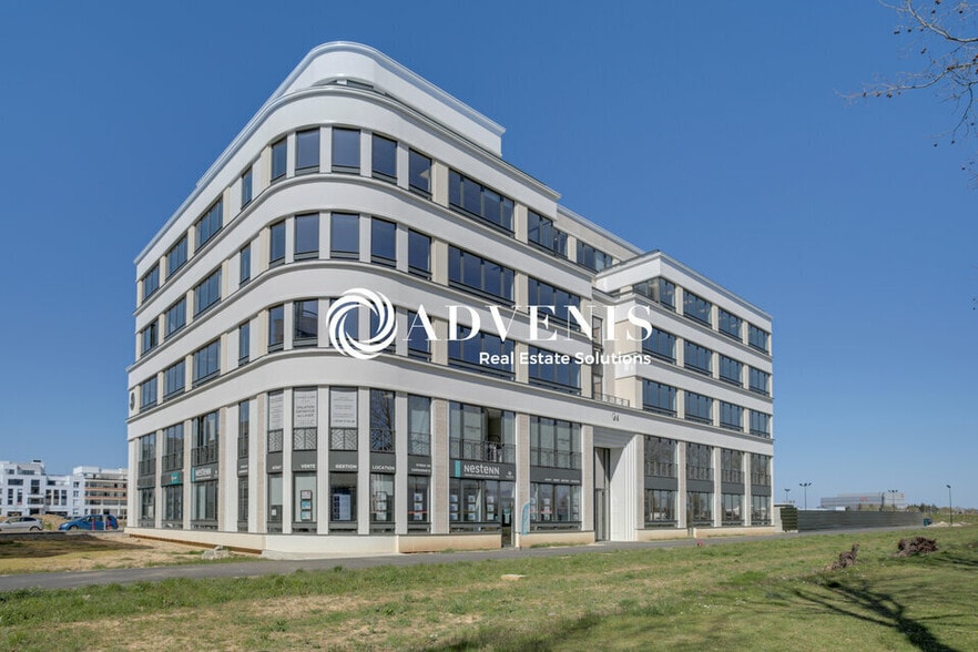 Office in Chessy for lease - Building Photo - Image 1 of 5