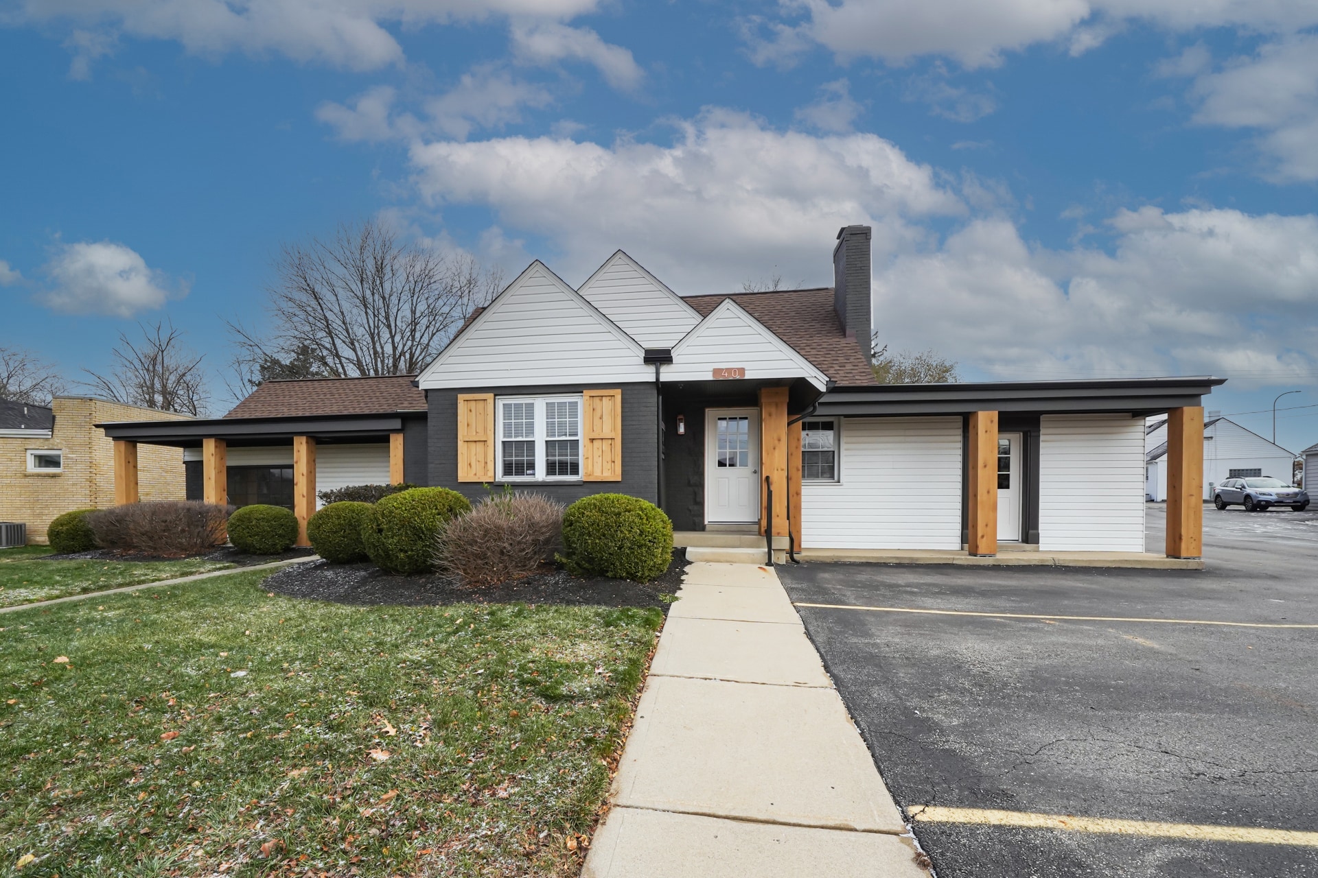 40 Southmoor Cir NE, Kettering, OH for sale Building Photo- Image 1 of 7