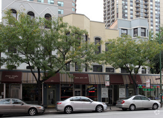 More details for 674-676 N Dearborn St, Chicago, IL - Retail for Lease