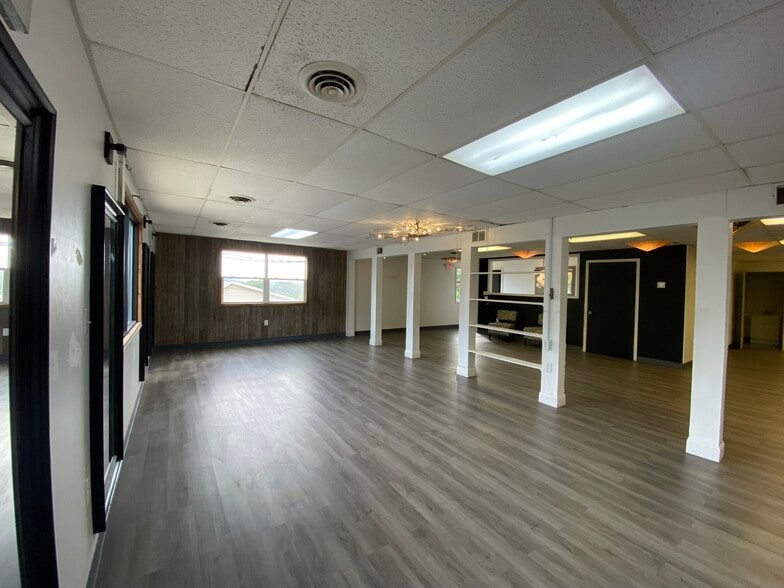 450 Interchange Rd, Lehighton, PA for lease - Interior Photo - Image 3 of 11