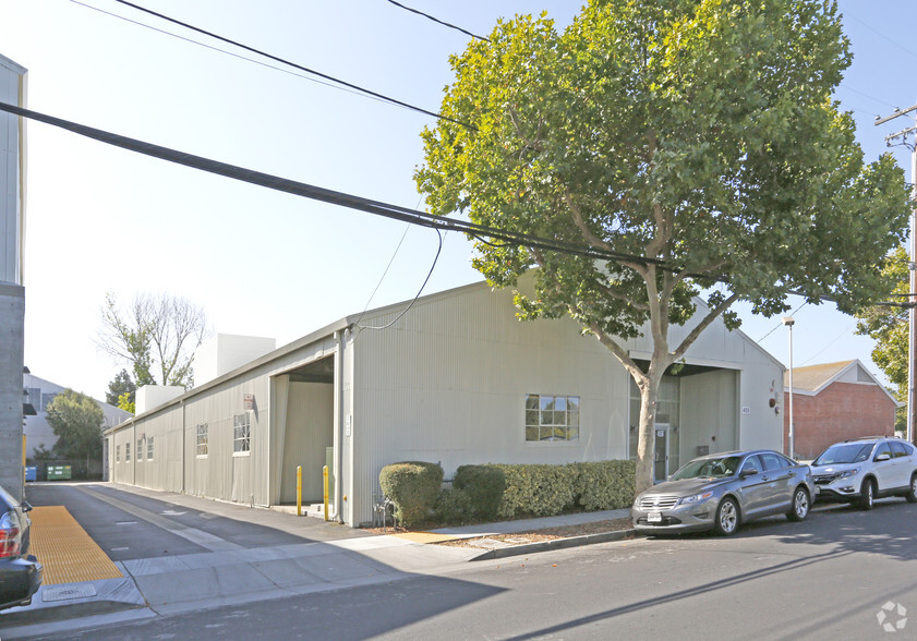 455 Portage Ave, Palo Alto, CA for lease - Primary Photo - Image 1 of 6