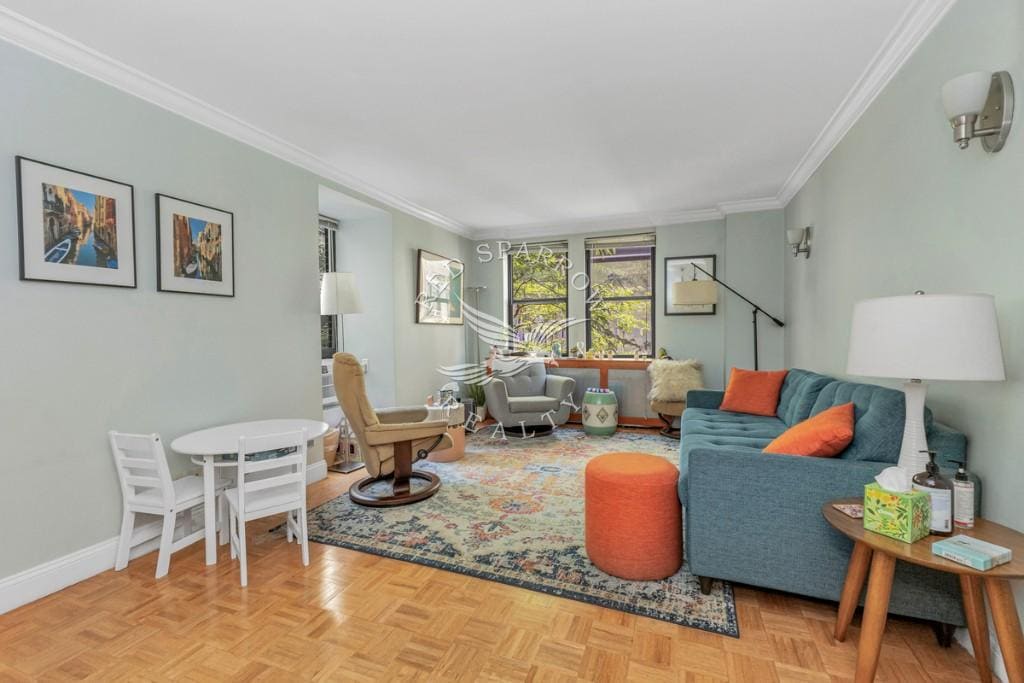 23 W 73rd St, New York, NY for lease Interior Photo- Image 1 of 9