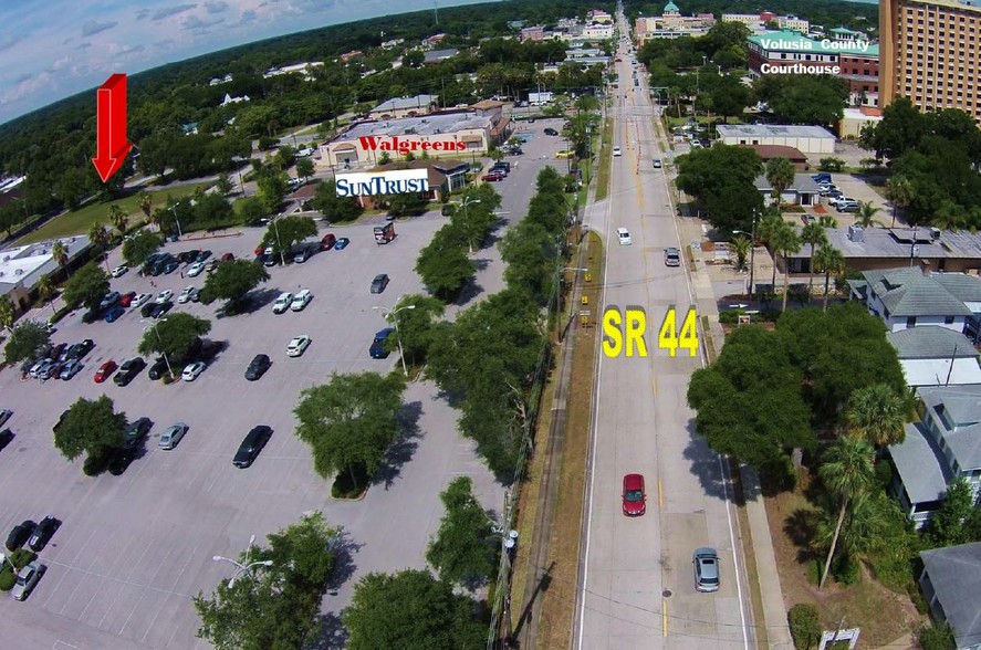 S Amelia Ave & New York Ave, Deland, FL for sale - Aerial - Image 3 of 6