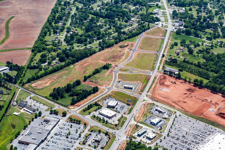 Winchester Rd, Huntsville, AL 35811 Friendship Commons