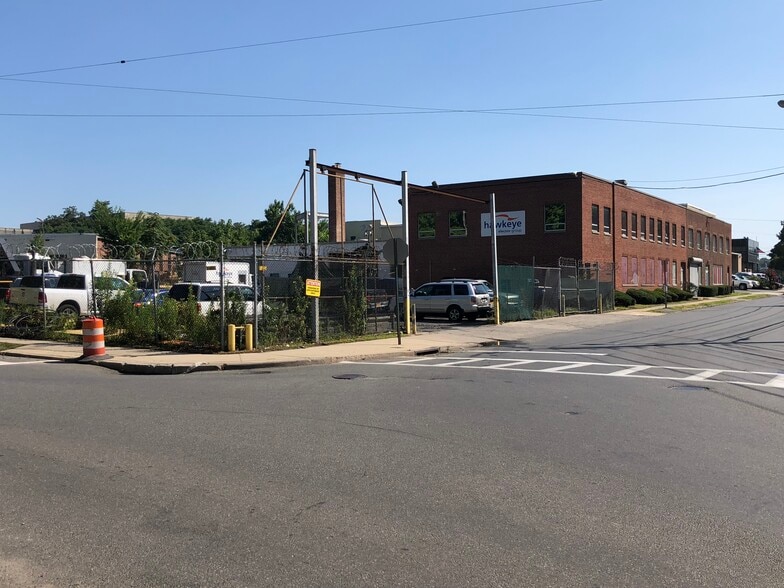 900 S Columbus Ave, Mount Vernon, NY for lease - Building Photo - Image 2 of 10