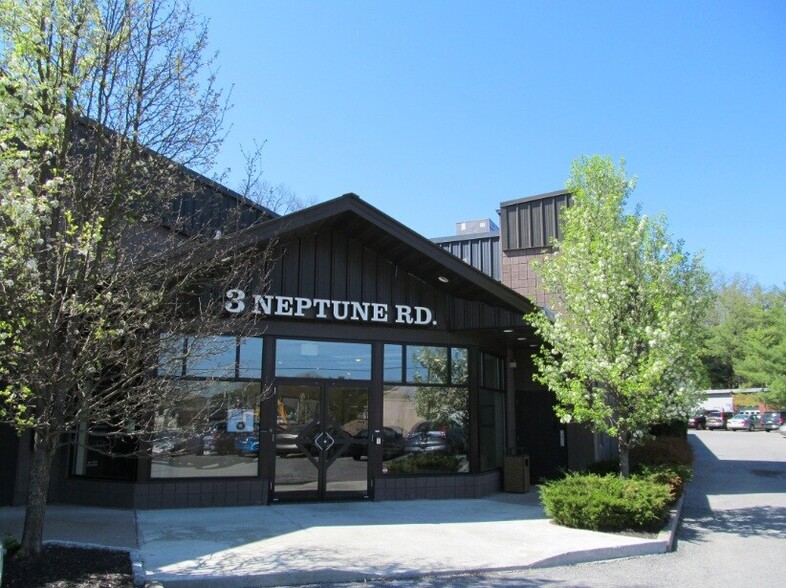 3 Neptune Rd, Poughkeepsie, NY for lease - Building Photo - Image 1 of 4