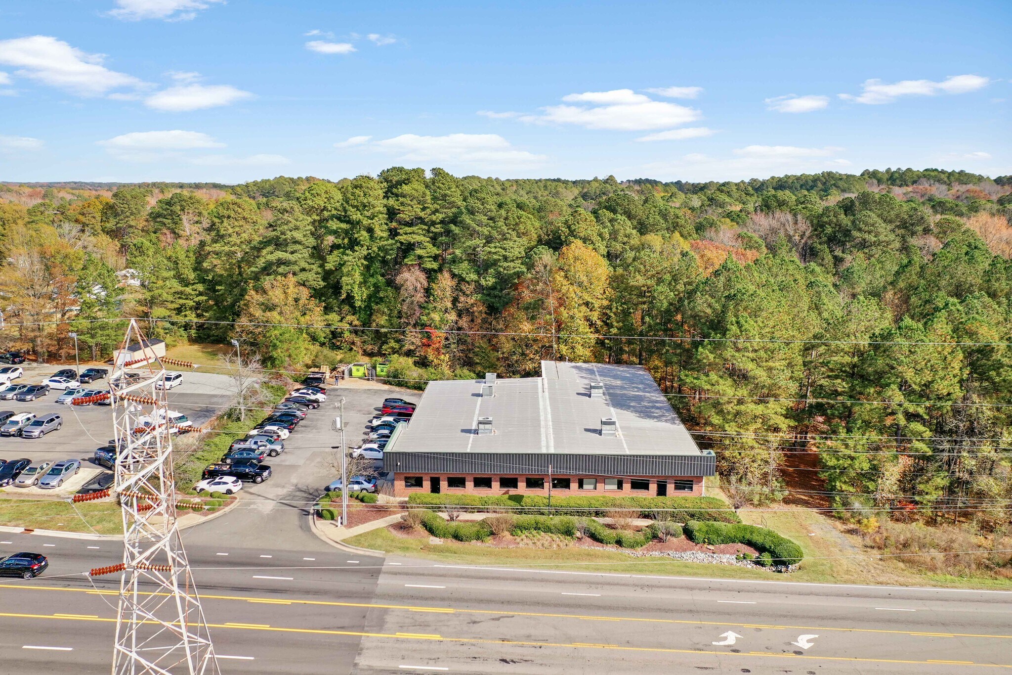 1023 S Miami Blvd, Durham, NC for sale Primary Photo- Image 1 of 1