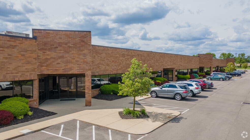 6305-6355 Centre Park Dr, West Chester, OH for lease - Building Photo - Image 2 of 6