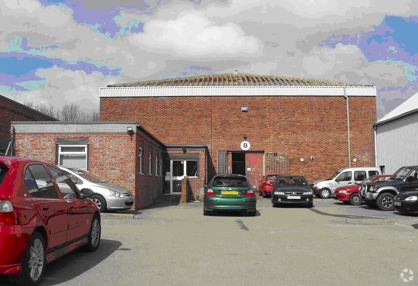 Sloper Rd, Cardiff, CF11 8AA