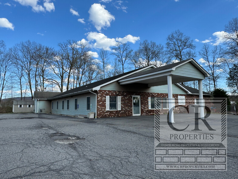 20 Park Ln, Highland, NY for lease - Primary Photo - Image 1 of 5