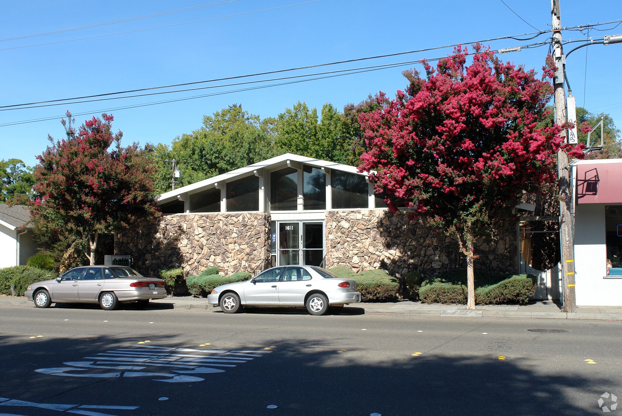 1611 4th St, Santa Rosa, CA for sale Primary Photo- Image 1 of 1