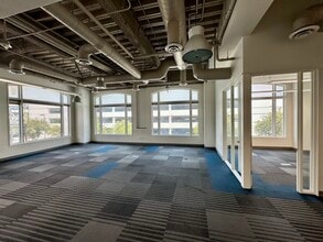 61-75 W Colorado Blvd, Pasadena, CA for lease Interior Photo- Image 2 of 2