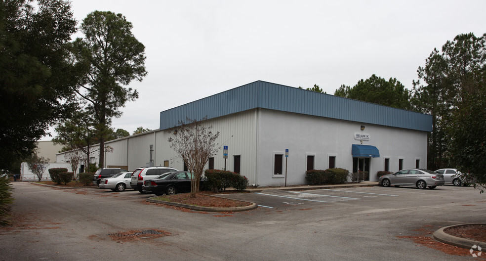 7071 Davis Creek Rd, Jacksonville, FL for sale - Primary Photo - Image 1 of 1