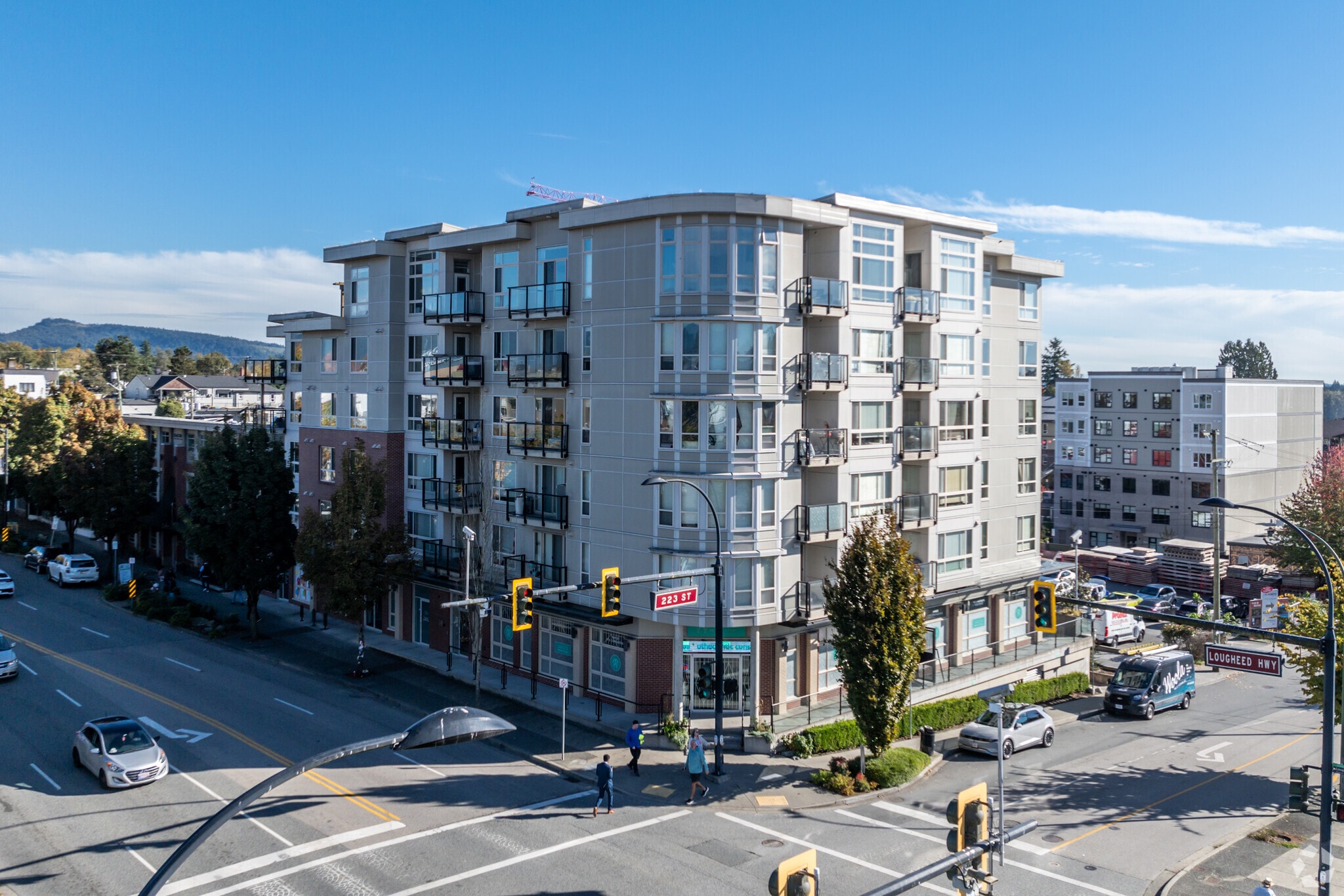 22308 Lougheed Hwy, Maple Ridge, BC for sale Primary Photo- Image 1 of 1