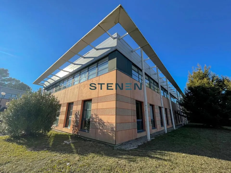 Office in Aix-en-Provence for lease Building Photo- Image 1 of 11