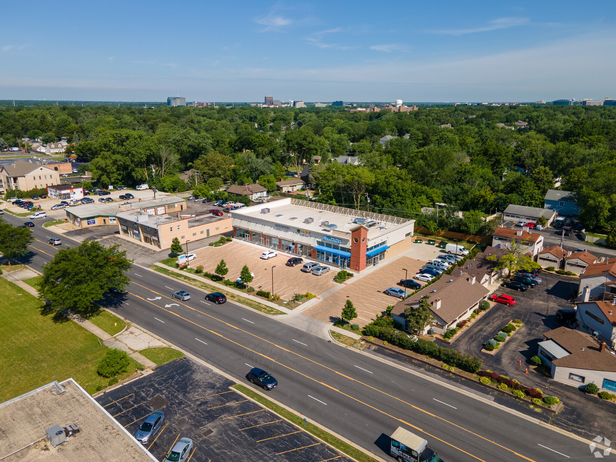 640 Ogden Ave, Downers Grove, IL 60515 - Retail for Lease | LoopNet