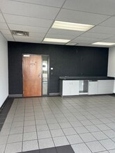 1195 E Markland Ave, Kokomo, IN for lease Interior Photo- Image 1 of 5