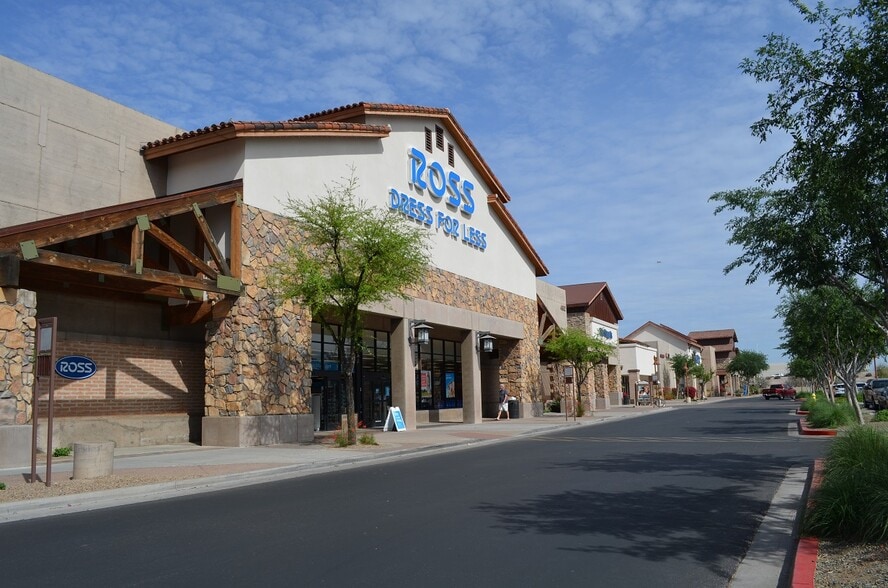 Loop 202 Fwy, Mesa, AZ for lease - Building Photo - Image 2 of 5