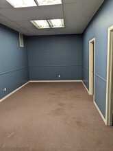 401 N Main St, Gravois Mills, MO for lease Interior Photo- Image 1 of 7