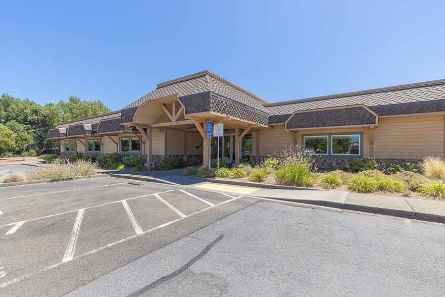 1101 Vintage Ave, Saint Helena, CA for sale - Building Photo - Image 3 of 25