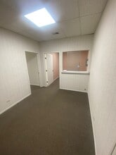7350 W College Dr, Palos Heights, IL for lease Interior Photo- Image 2 of 10