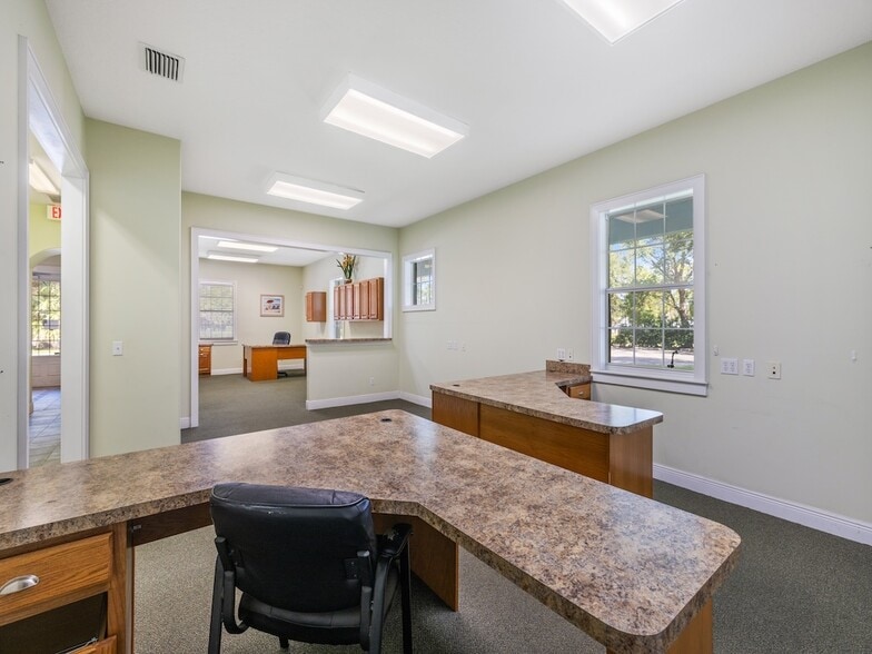 181 Sebastian Blvd, Sebastian, FL for sale - Building Photo - Image 3 of 44