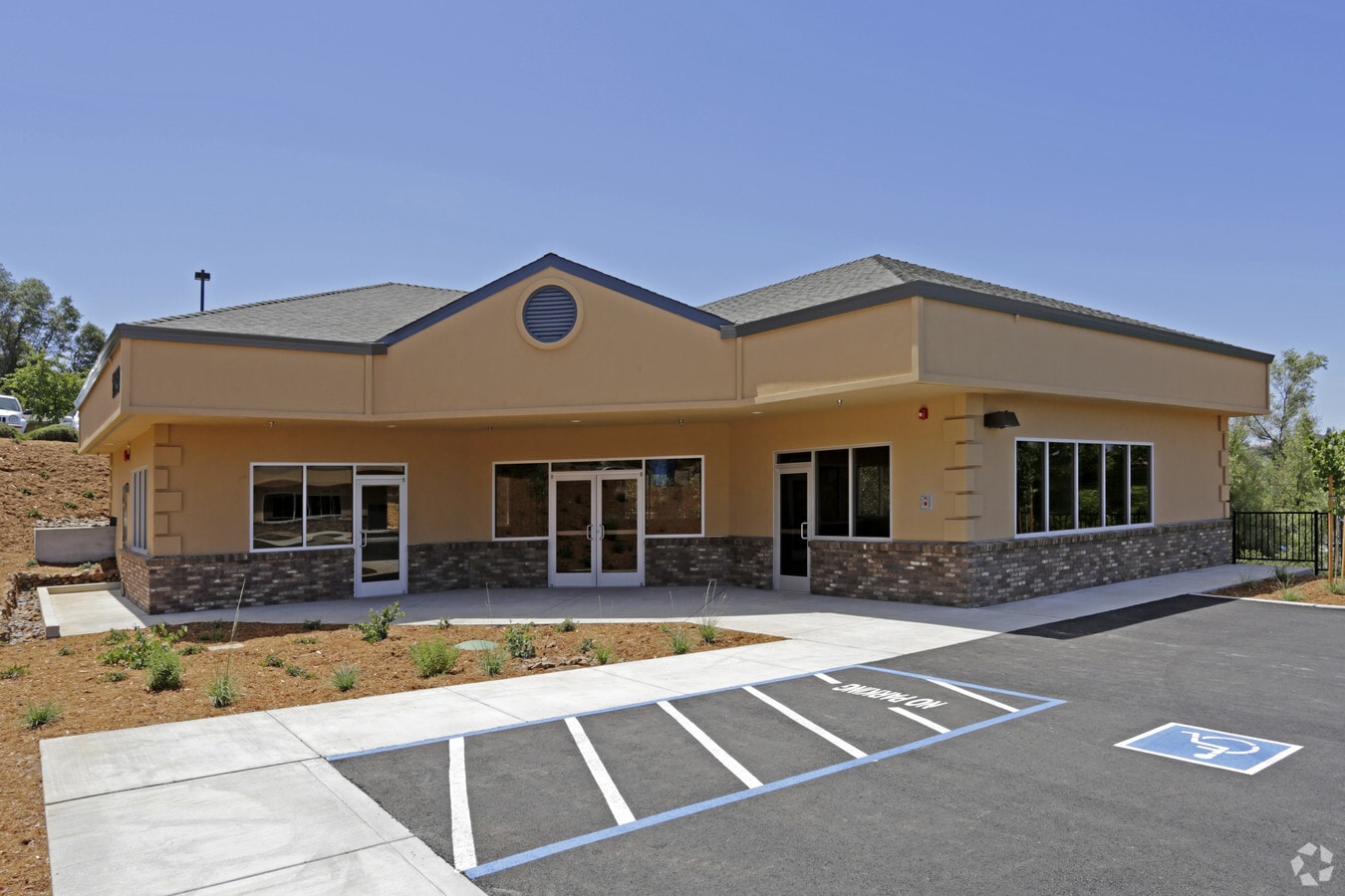 1050 Camerado Dr, Cameron Park, CA 95682